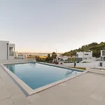 Lagoa Views - *
